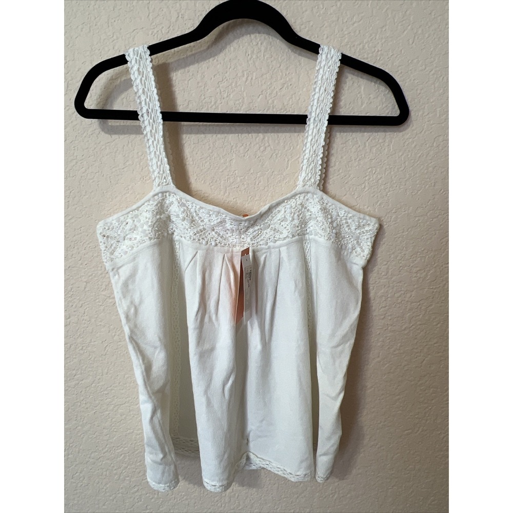 NWT Cynthia Cynthia Steffe Sweater Tank Top L Cream Lace Crochet Beads Defect